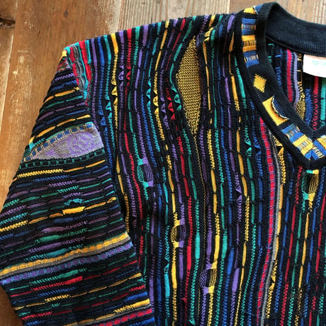 90's COOGI 3Dコットンニット Vネック