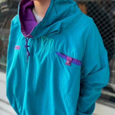 Columbia ハイネックナイロンプルオーバー