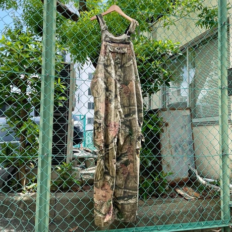 リアルツリー柄オーバーオール