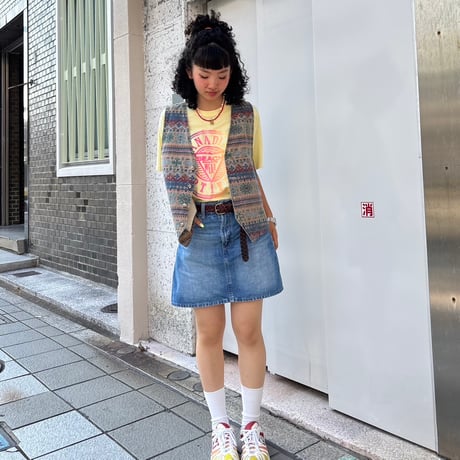 AMERICAN EAGLE 総柄ベスト