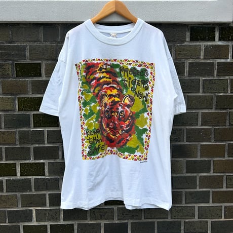 トラ  プリントTシャツ