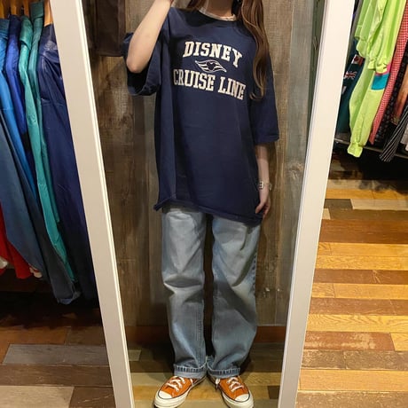 USA製ミッキーカレッジ風ワッペンTシャツ