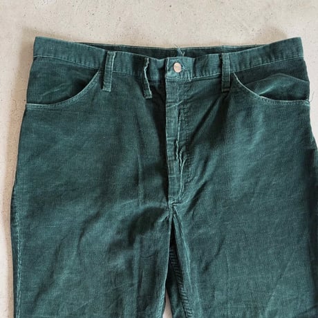Wrangler 細畝コーデュロイフレアパンツ