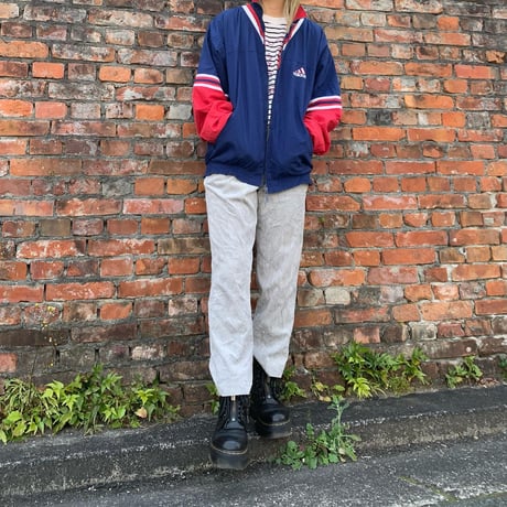 adidasナイロン切り替えフルジップ
