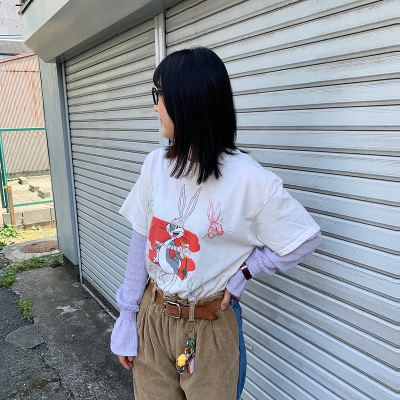 オーストラリア製　デザインTシャツ　バッグスバニー　フェード　大判　ワーナー オーストラリア製 デザインTシャツ バッグスバニー フェード