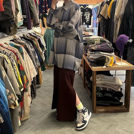 グラデーションポリエステルチェックシャツ