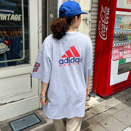 90s adidas サッカー　プリントTシャツ