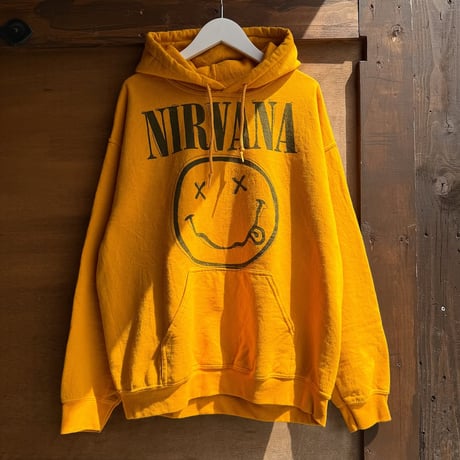 NIRVANA プリントパーカー