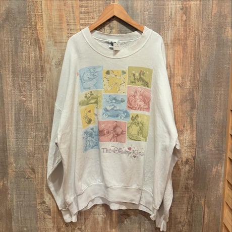 THE Disney CATALOG “The Disney Kiss”スウェット