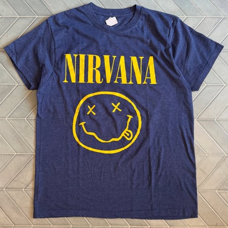 NIRVANA にこちゃんTシャツ