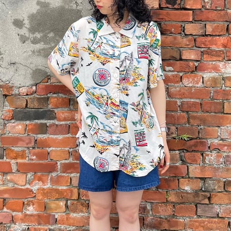 リゾート総柄シャツ