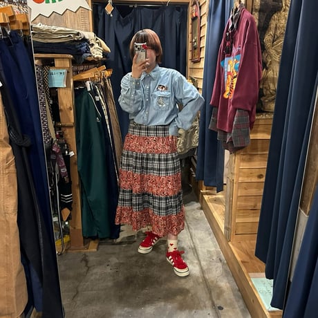Warner Bros刺繍デニムシャツ