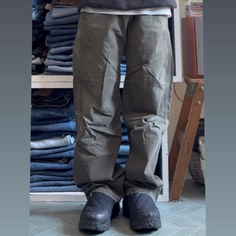 KÜHL  軽量アウトドアパンツ