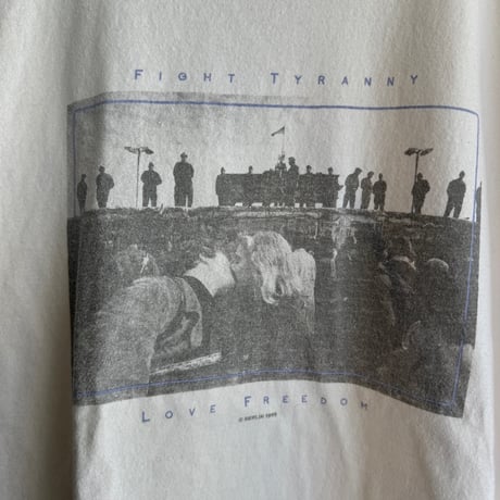 FIGHT TYRANNY フォトTシャツ