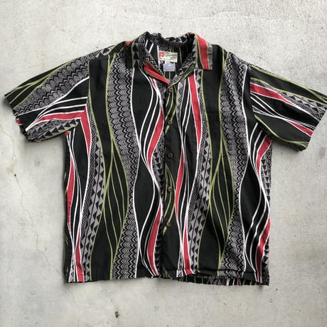 ハワイ製柄シャツ
