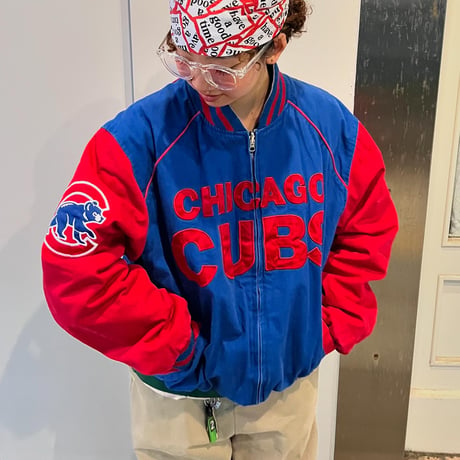 MLB CHICAGO CUBS 刺繍ロゴリバーシブルスタジャン