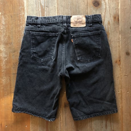 Levi's ブラックデニムショーツ