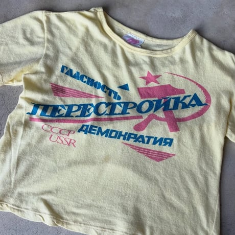 短丈プリントTシャツ