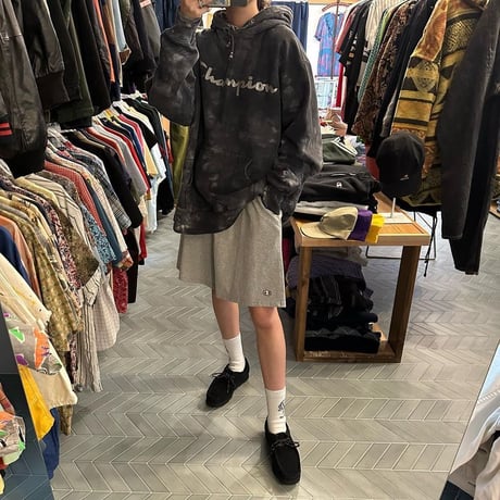 CHAMPION REVERSE WEAVEタイダイフーディ