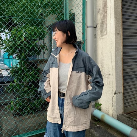 adidasポリエステルジャケット