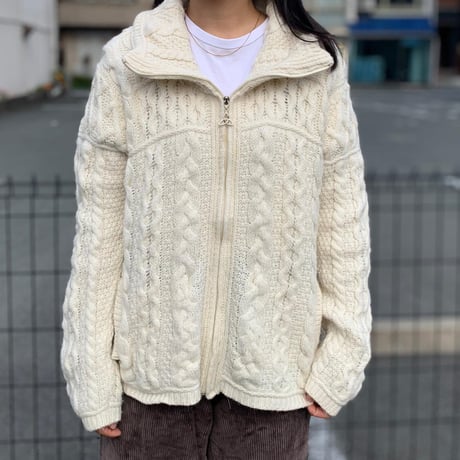 オフネックウールニットフルジップ