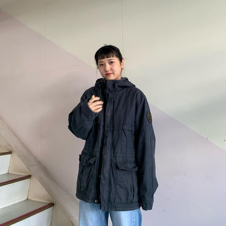 NIKEマウンテンパーカー