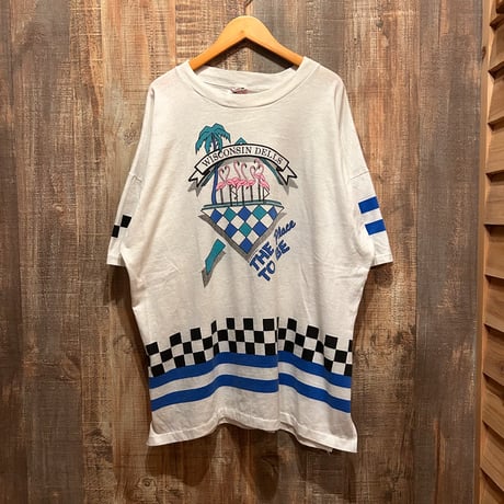 USA製 WISCONSIN DELLS フラミンゴTシャツ