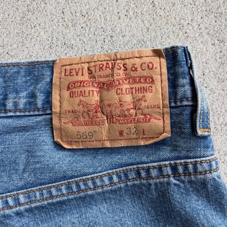 Levi's569 デニムショーツ(W32)