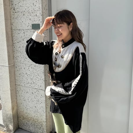 チロリアンシャツ
