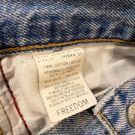 TOMMY HILFIGERサイドテープデニム