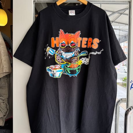 00's HOOTERS Tシャツ XL