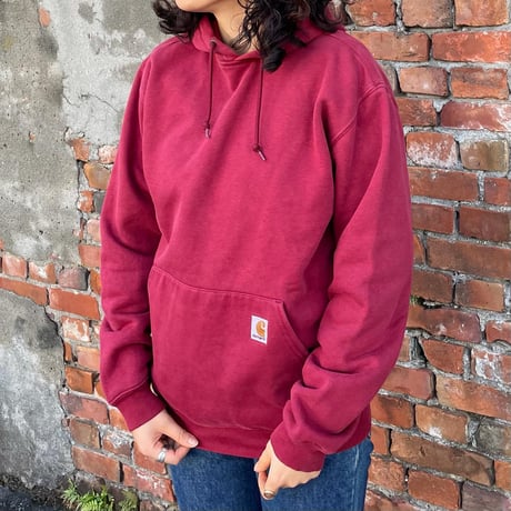 Carhartt シンプルフーディー