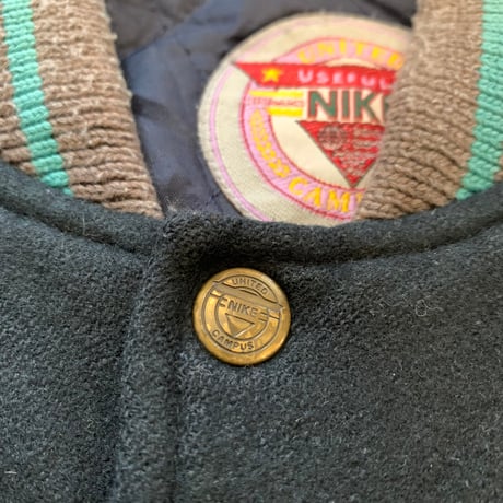 NIKEナイロンウールスタジャン