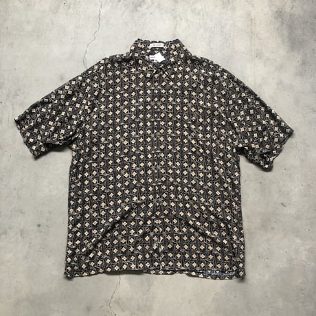 ピエールカルダン総柄レーヨンシャツ