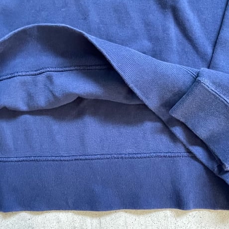 POLO Vネックスウェット