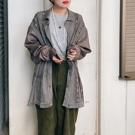 リラックスニットシャツ