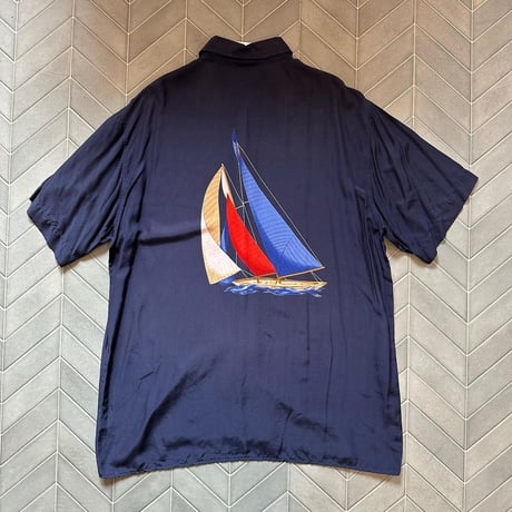 マルチヨット柄シャツ
