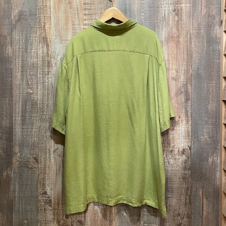 ウェーブ柄シルクシャツ