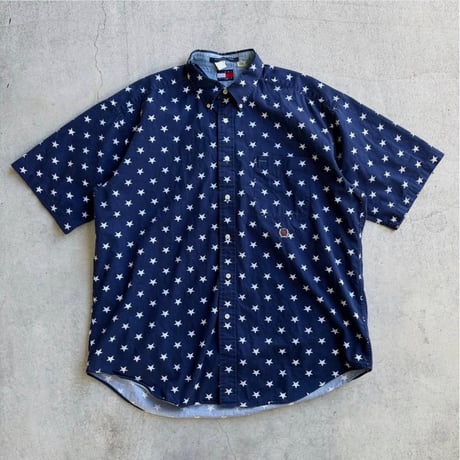 TOMMY HILFIGER 星柄シャツ