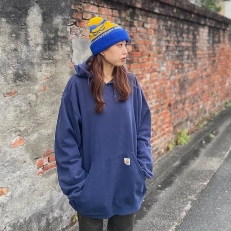 Carhartt バックプリントパーカー