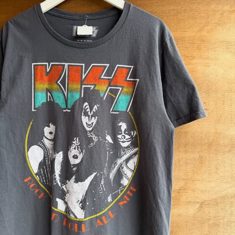 KISS プリントTシャツ