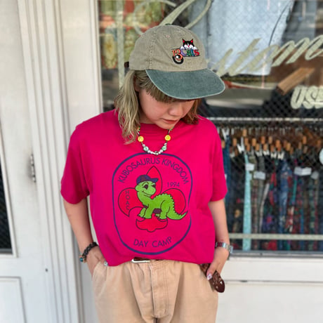 USA製 恐竜Tシャツ