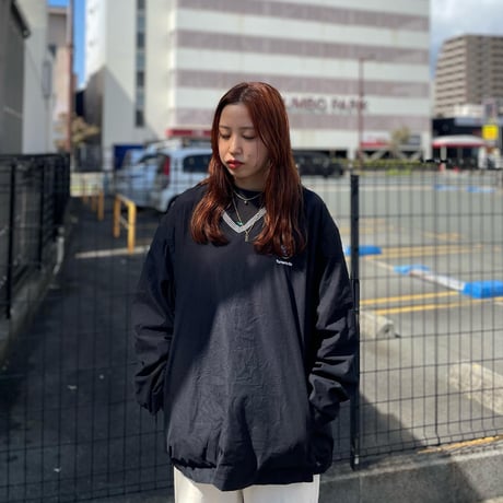 BMW刺繍ナイロンプルオーバー