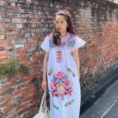 メキシカン刺繍ワンピース