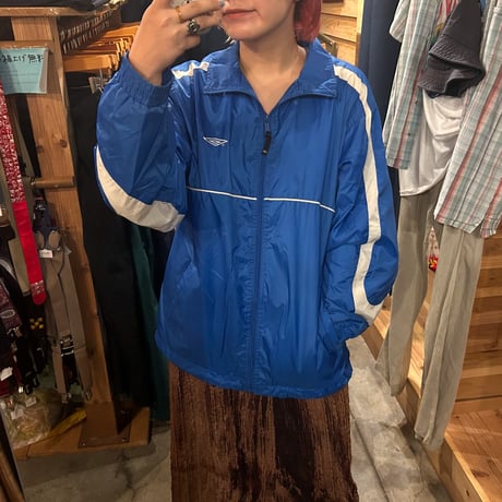 umbro ナイロンジャケット