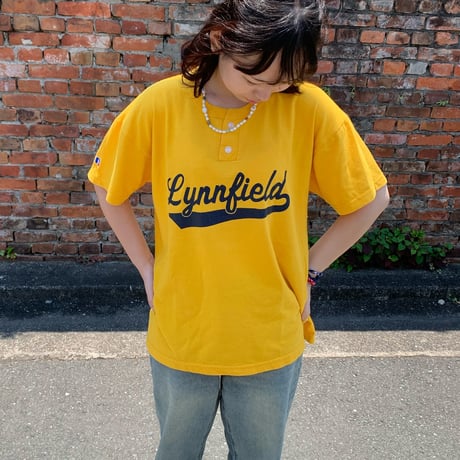 RUSSELL ATHLETIC ヘンリーネックTシャツ