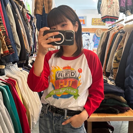 RED HOTラグラン七部袖Tシャツ
