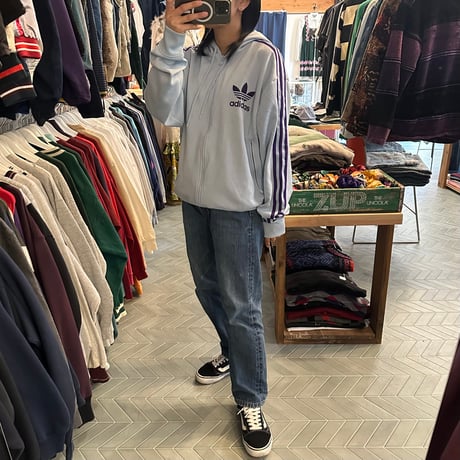 adidas フード付きトラックジャケット