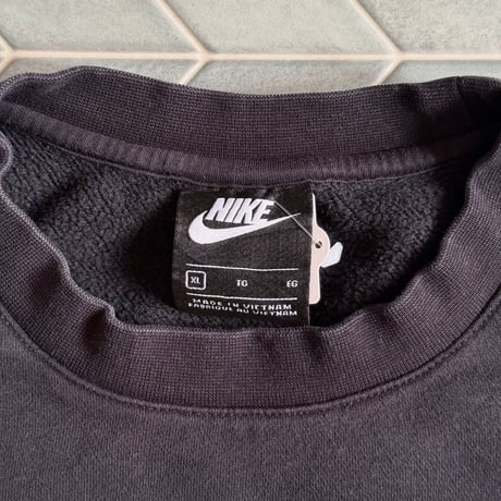 NIKE ワンポイントスウェット