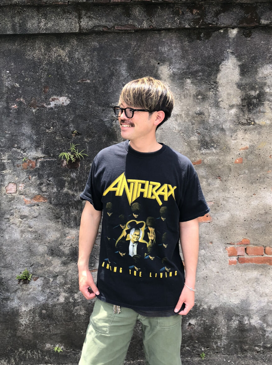 ANTHRAX AMONG THE LIVING Tシャツ Mサイズ 新品 Amazon.com: Anthrax - Among The Living 35th Follow Me Front